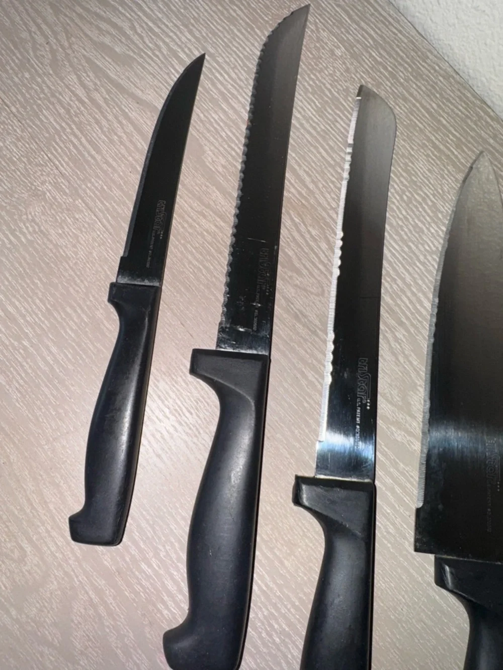 Tri Star knives Set of 4